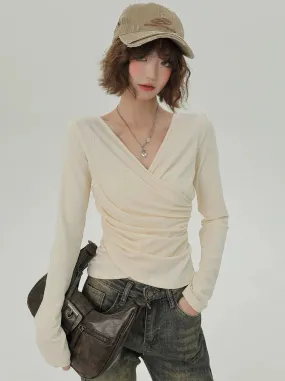 Slim Pleated Top Cache-coeur V-neck
