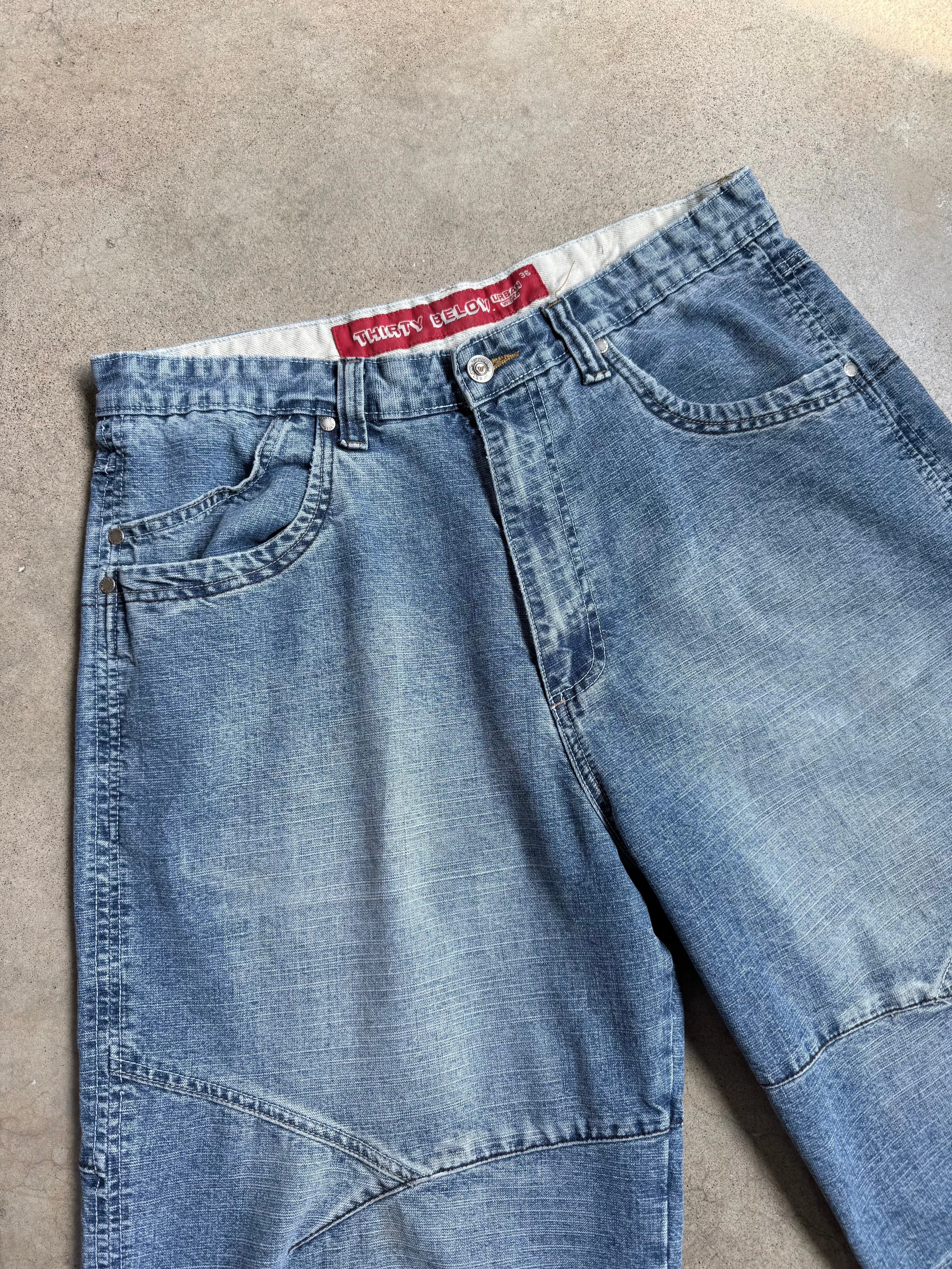 Y2K Thirty Below Faded Baggy Jean Shorts (W36)