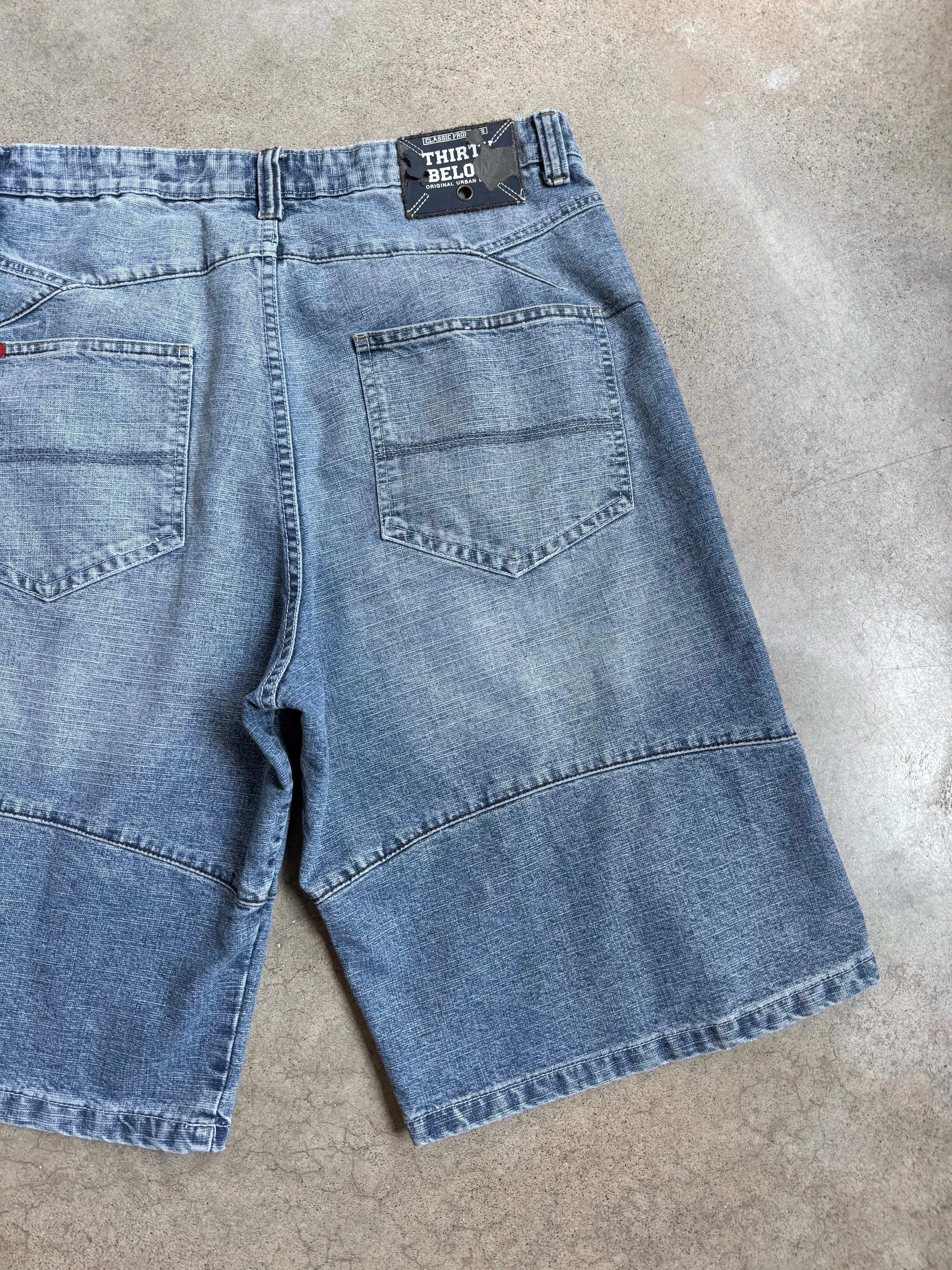 Y2K Thirty Below Faded Baggy Jean Shorts (W36)