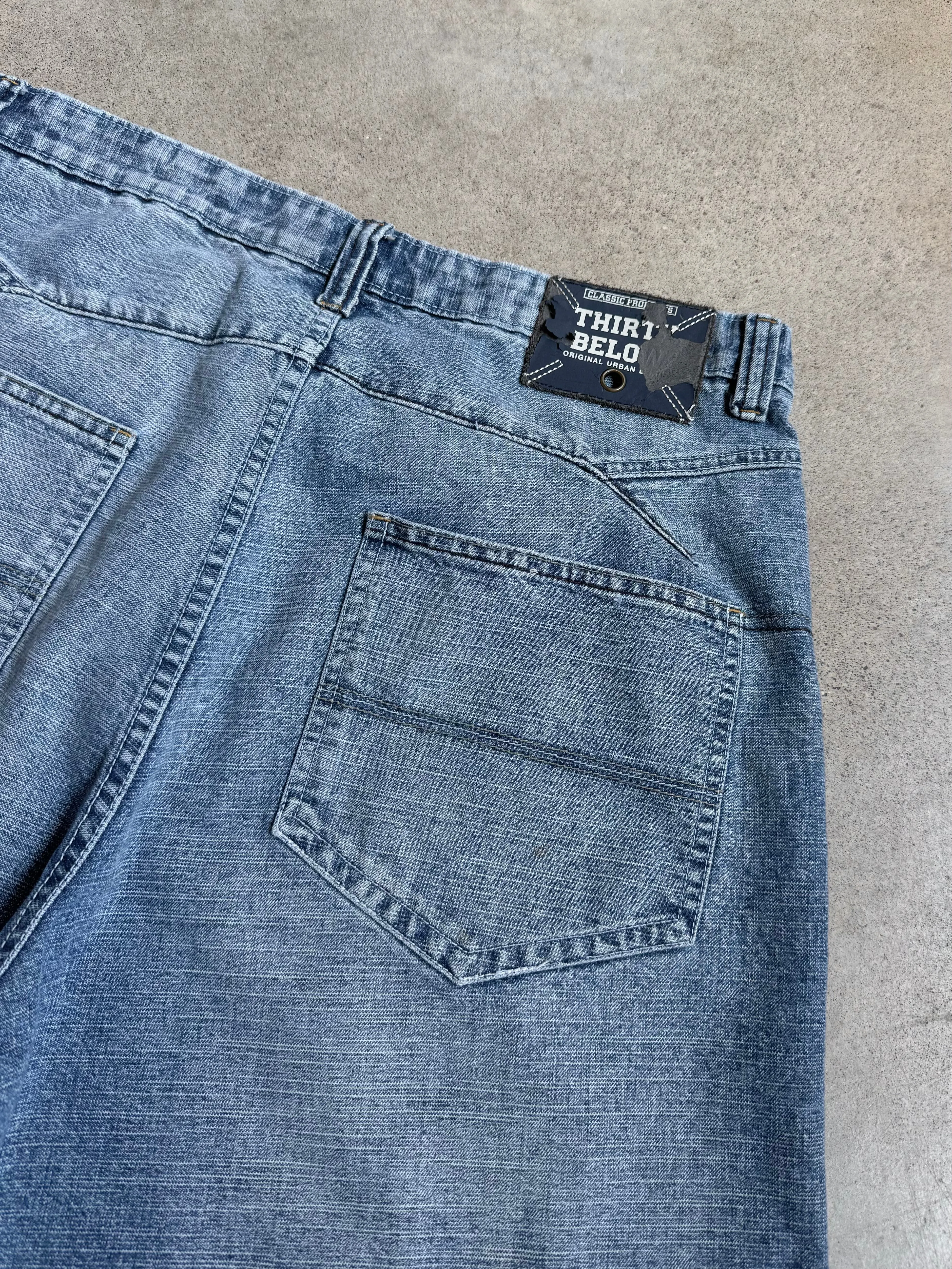 Y2K Thirty Below Faded Baggy Jean Shorts (W36)